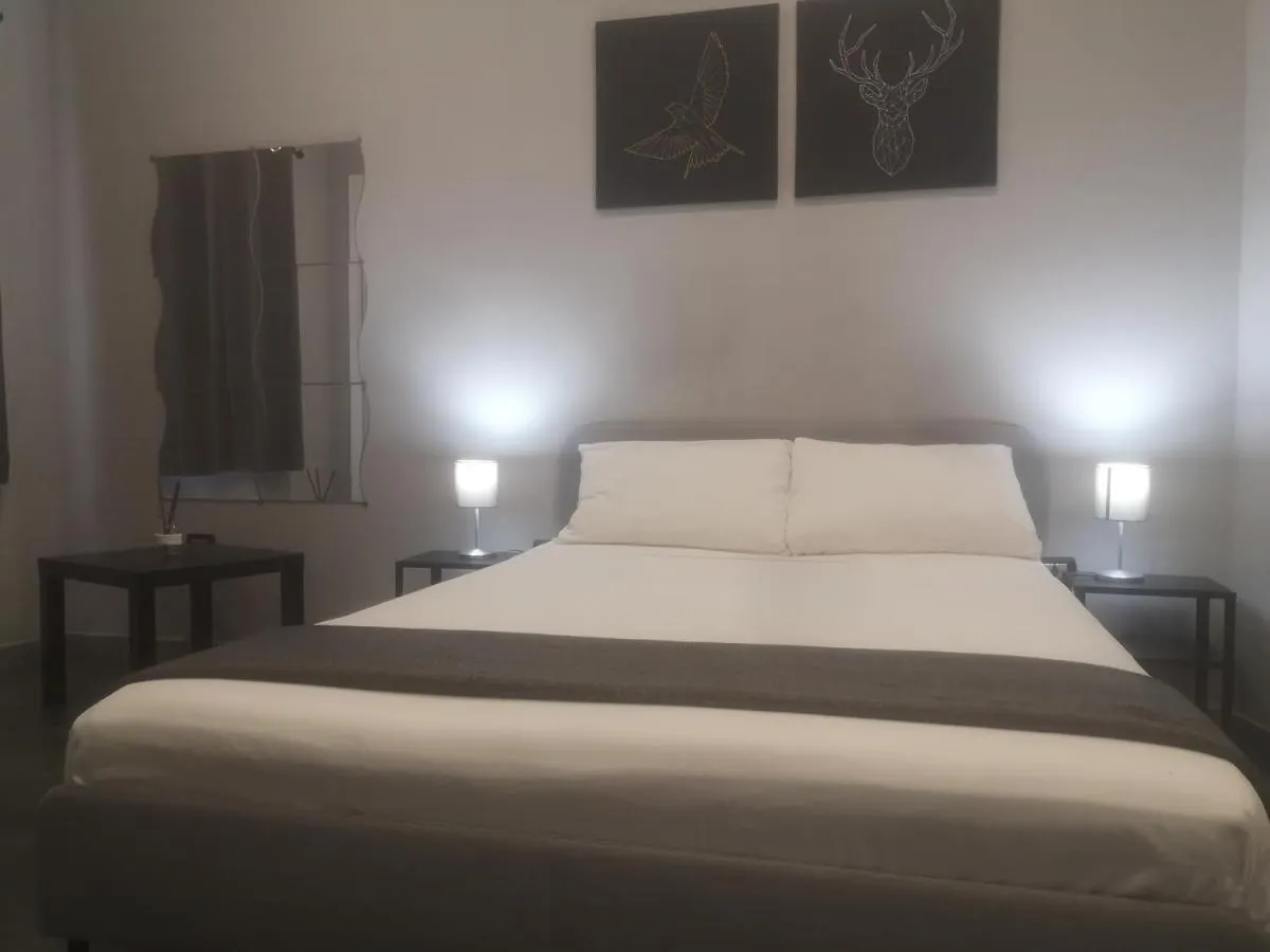** Bed & Breakfast Living Bed And Breakfast Casoria Italy